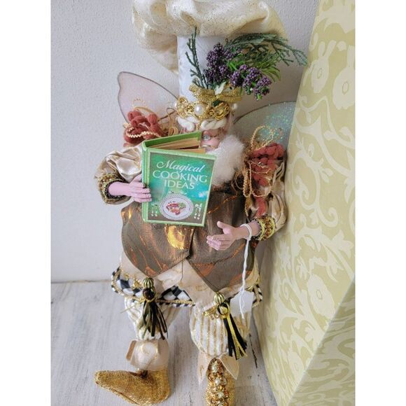 Mark Roberts cookbook fairy, med 51 31872 Santa Claus Xmas - Picture 3 of 10